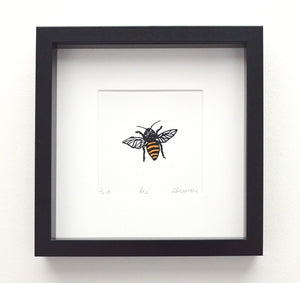 Bee (black and gold)